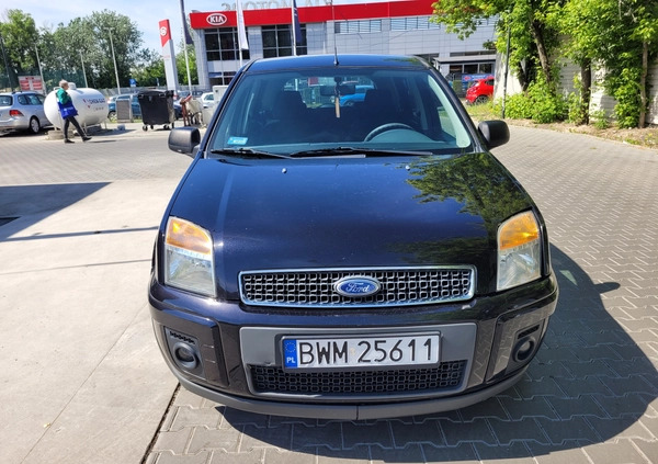 Ford Fusion cena 13900 przebieg: 195000, rok produkcji 2010 z Warszawa małe 121